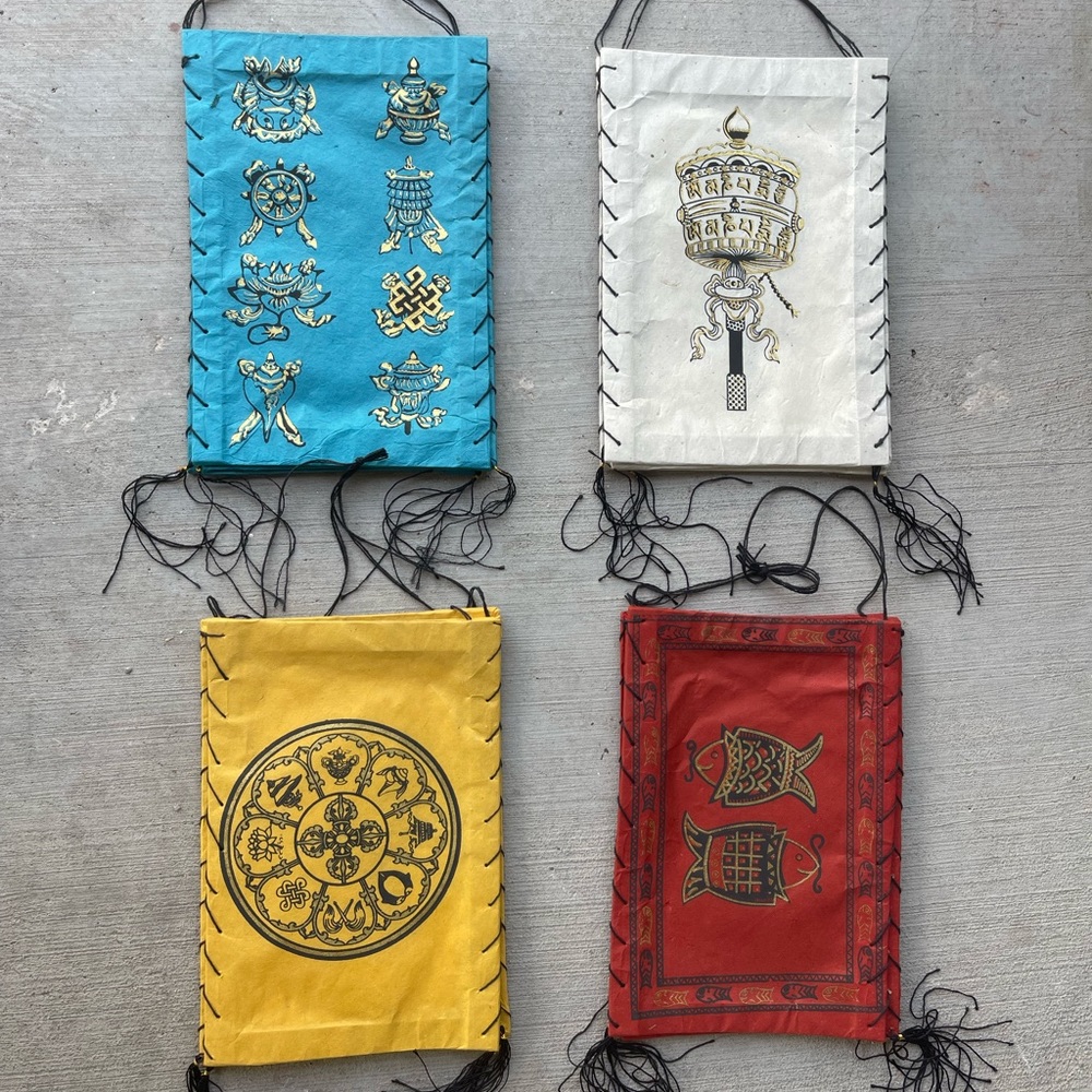 4pc hanging lanterns